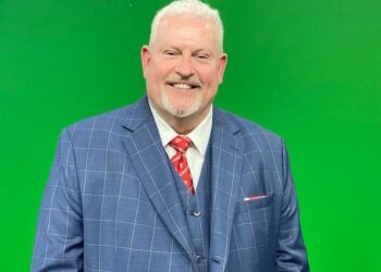 It’s A Very Merry “MeTV” on WBBZ-TV 5!